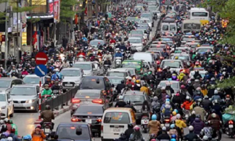 Hà Nội đề xuất thu phí xe vào nội đô và phí gây ô nhiễm môi trường